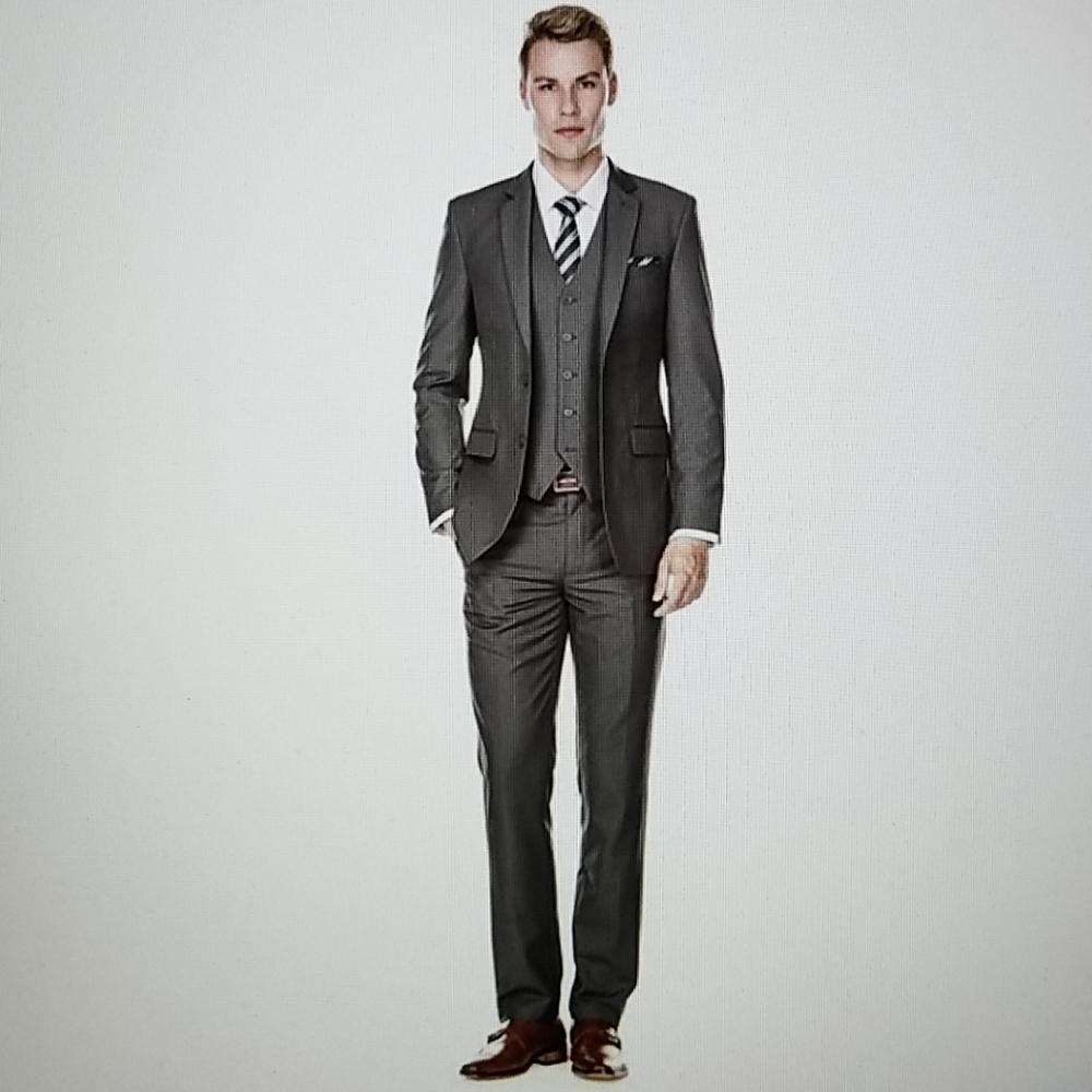 NWT Braveman slim fit 3PC charcoal 2 button suit
